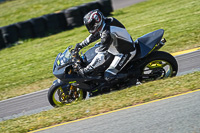 anglesey-no-limits-trackday;anglesey-photographs;anglesey-trackday-photographs;enduro-digital-images;event-digital-images;eventdigitalimages;no-limits-trackdays;peter-wileman-photography;racing-digital-images;trac-mon;trackday-digital-images;trackday-photos;ty-croes